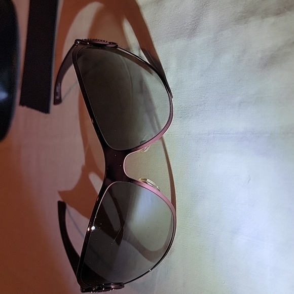 Vintage Gucci Sunglasses - Picture 2 of 16